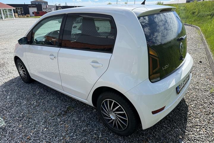 Hvid VW up fra 2017