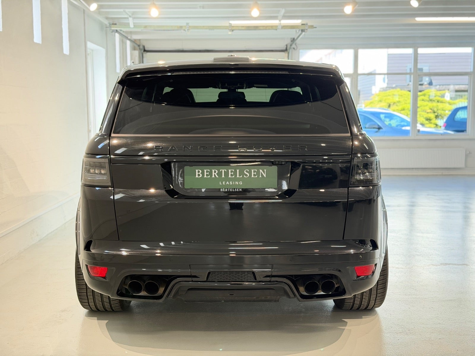 Sort Land Rover Range Rover sport fra 2016