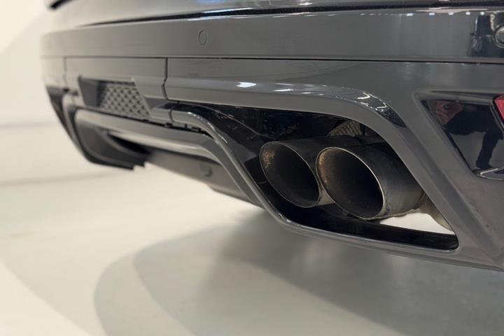 Sort Land Rover Range Rover sport fra 2016