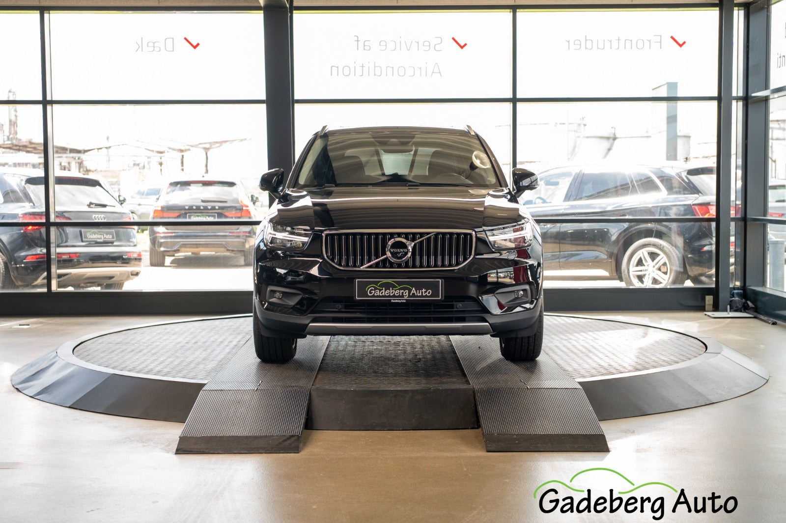 Sort Volvo XC40 fra 2019