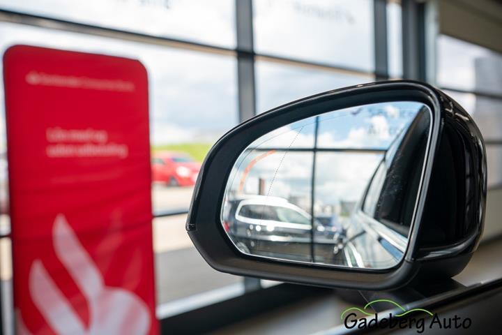 Sort Volvo XC40 fra 2019