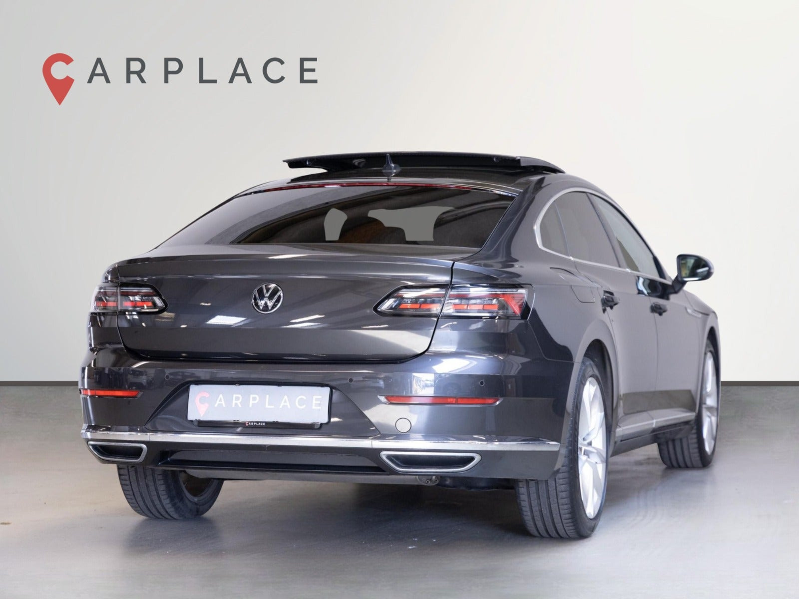 Grå VW Arteon fra 2022