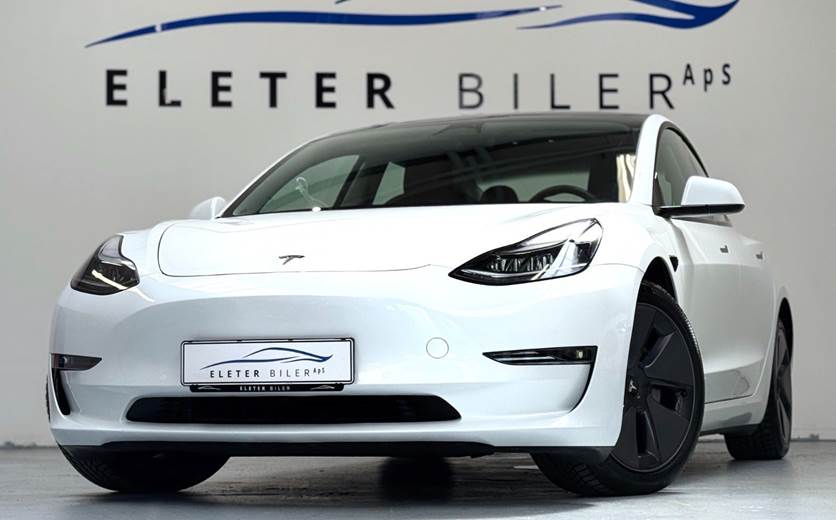 Tesla Model 3 Long Range AWD