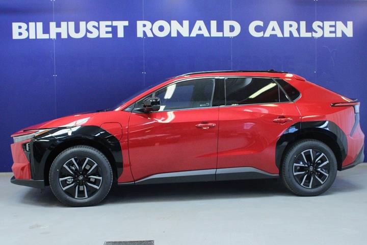 Rød Toyota BZ4X fra 2026