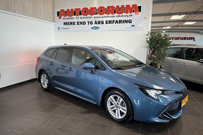 Blå Toyota Corolla fra 2020