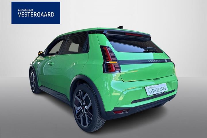 Grøn Renault 5 E-Tech fra 2025