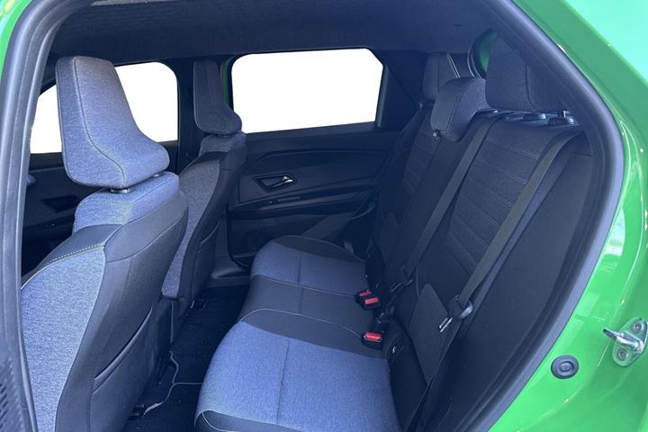 Grøn Renault 5 E-Tech fra 2025