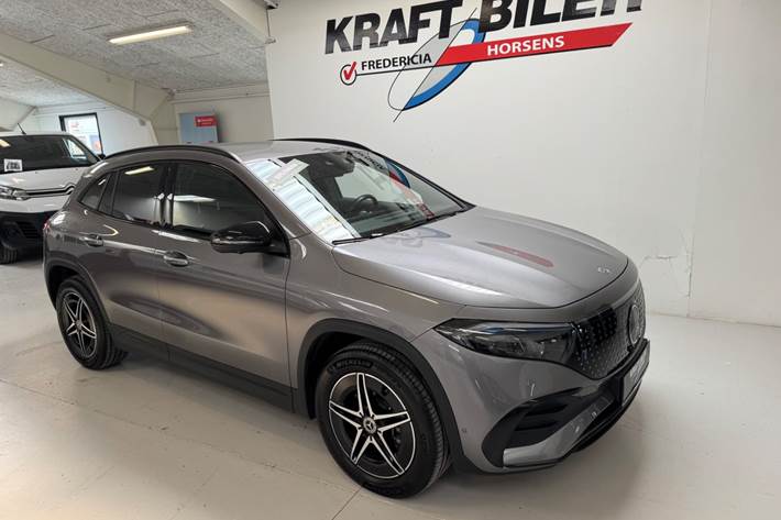 Grå Mercedes EQA250 fra 2022