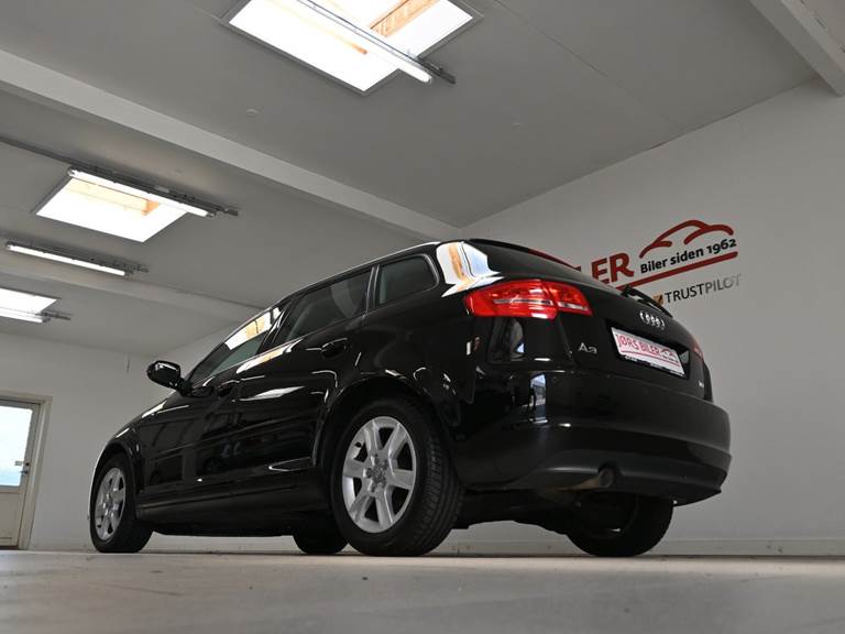 Audi A3 1,6 TDi Ambiente Sportback S-tr.