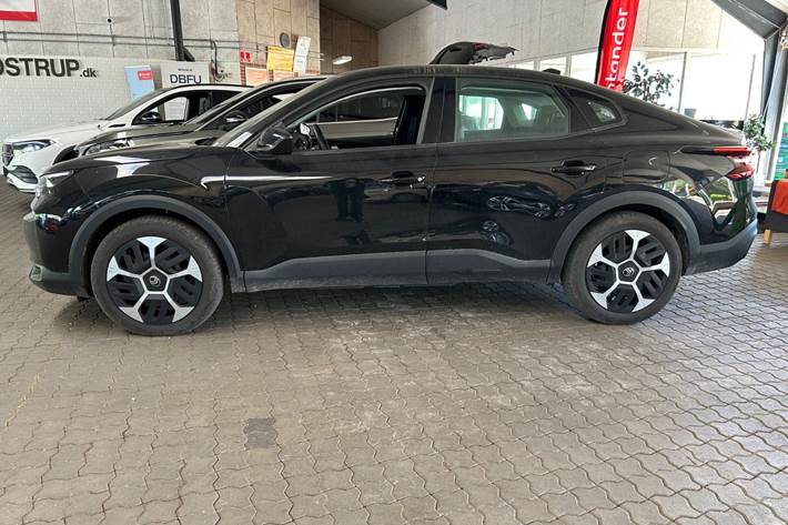 Sort Citroën ë-C4 X fra 2025