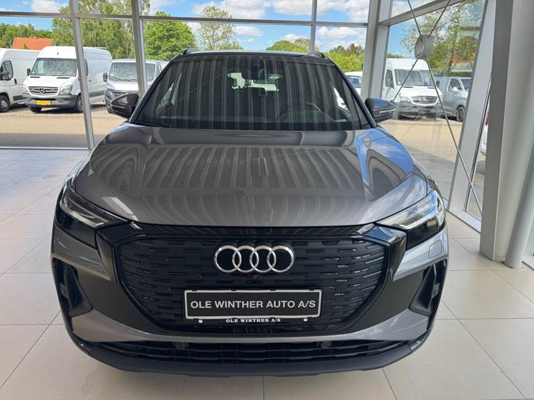 Audi Q4 e-tron 45 S-line