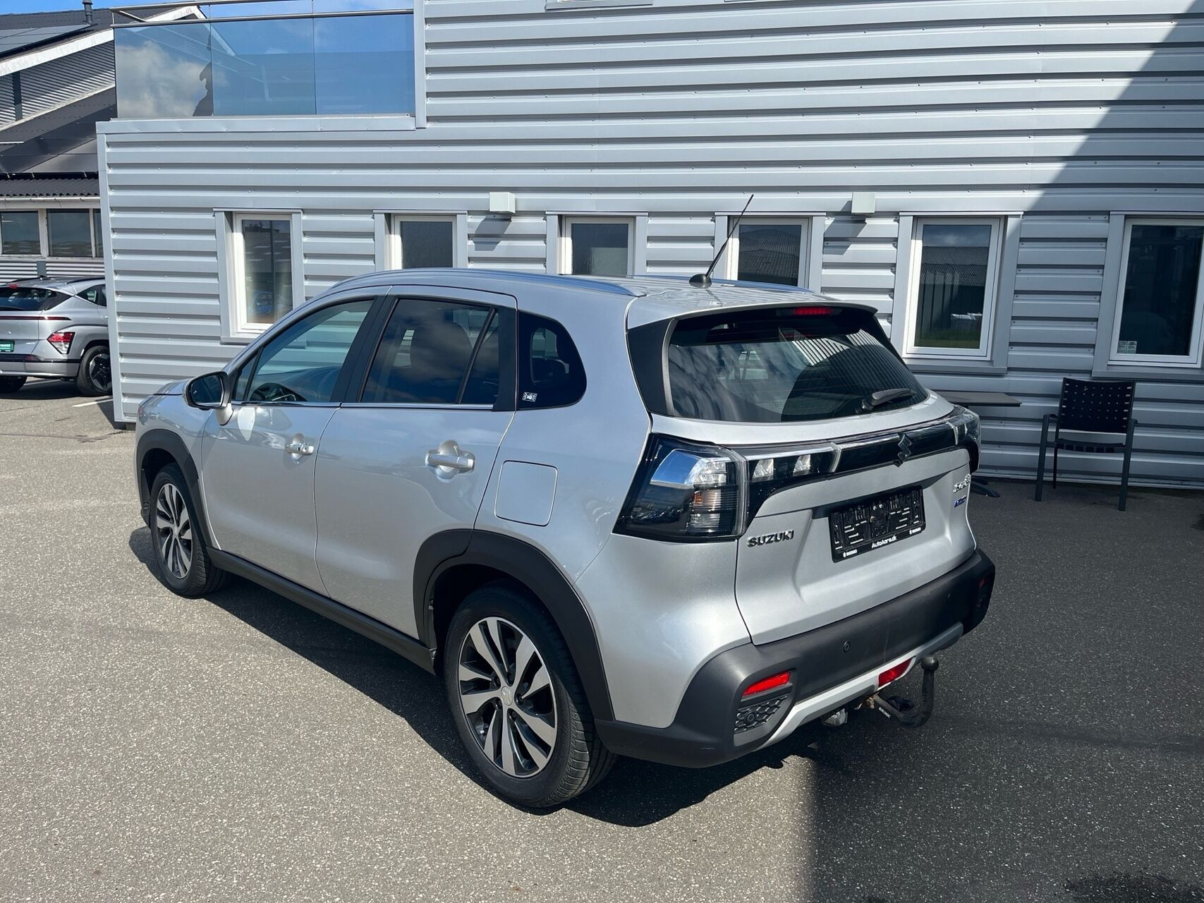 Sølv Suzuki S-Cross fra 2022