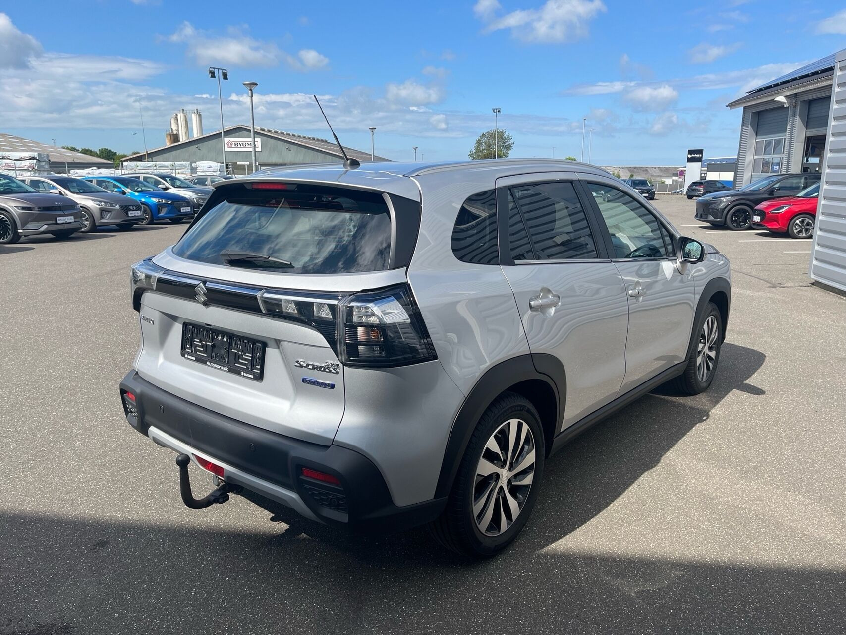Sølv Suzuki S-Cross fra 2022