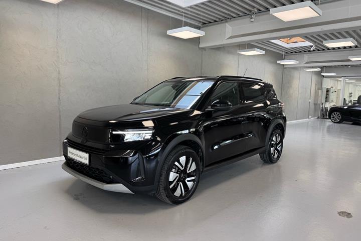 Sort Opel Frontera fra 2025