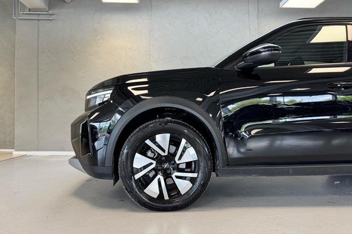 Sort Opel Frontera fra 2025