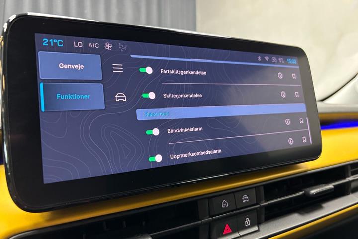 Grå Jeep Avenger fra 2023