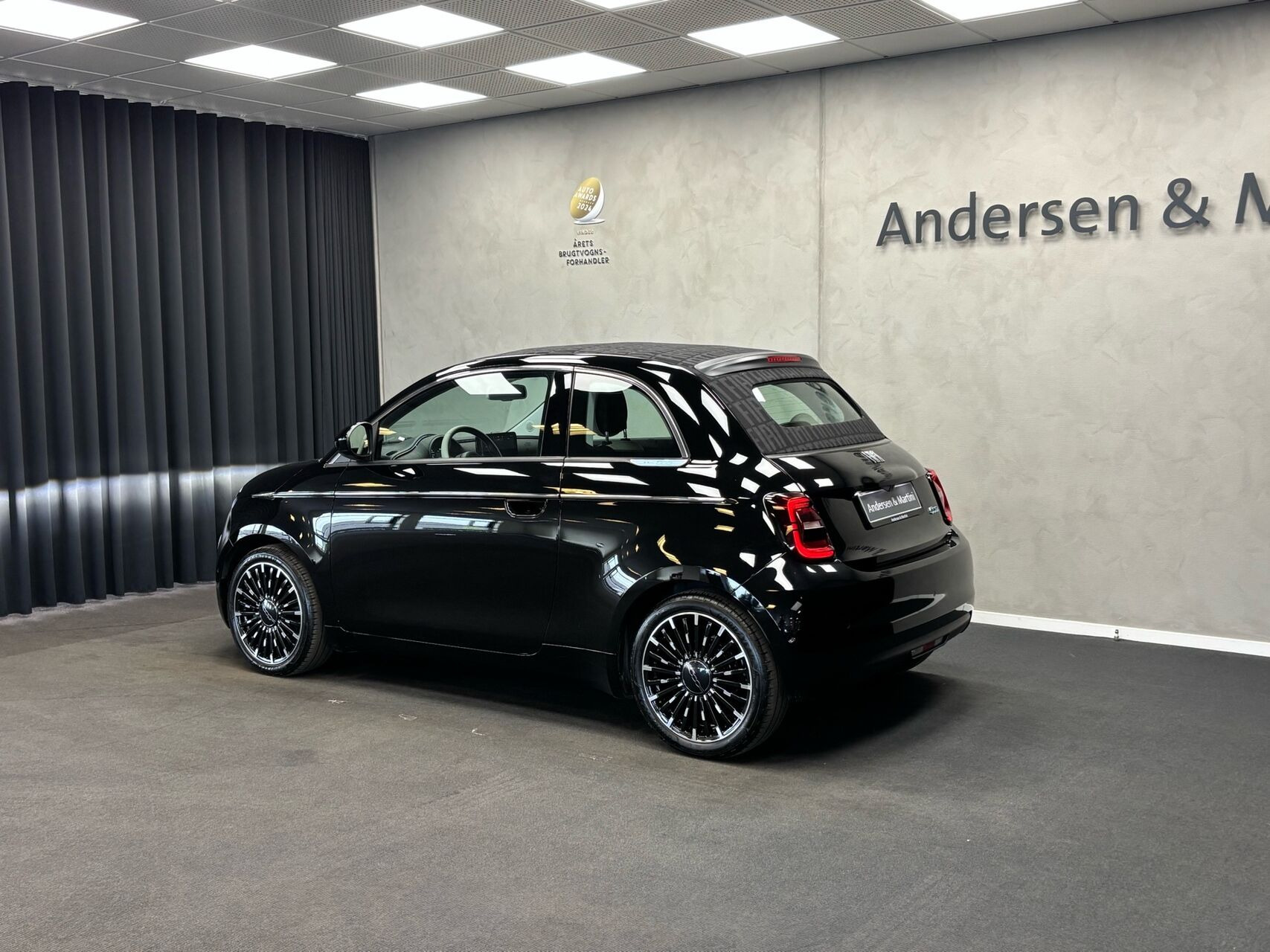 Sort Fiat 500e fra 2023