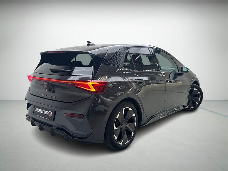 Cupra Born EL e-boost high 231HK 5d Aut.