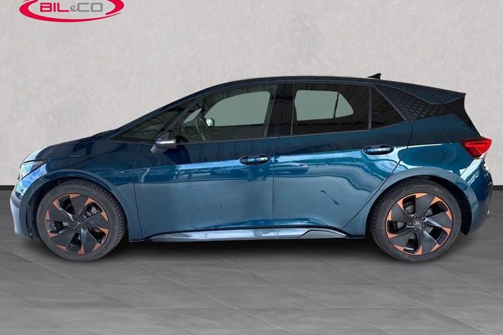 Blå Cupra Born fra 2023