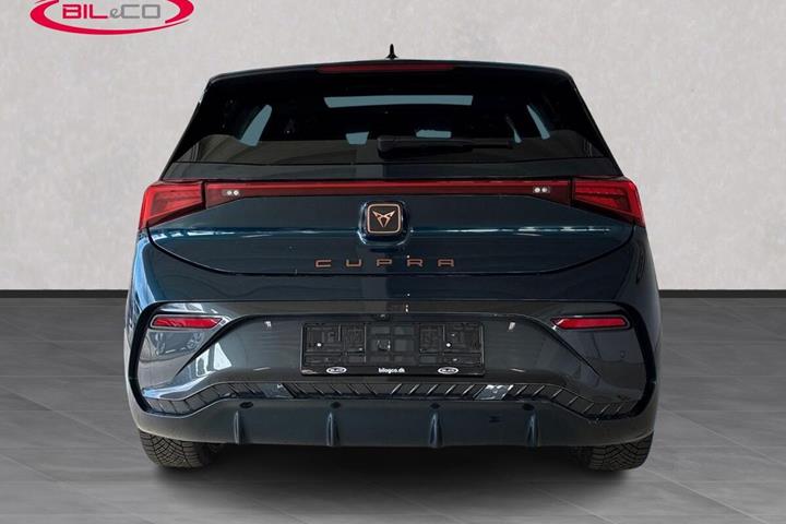 Blå Cupra Born fra 2023