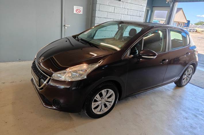 undefined Peugeot 208 fra 2014