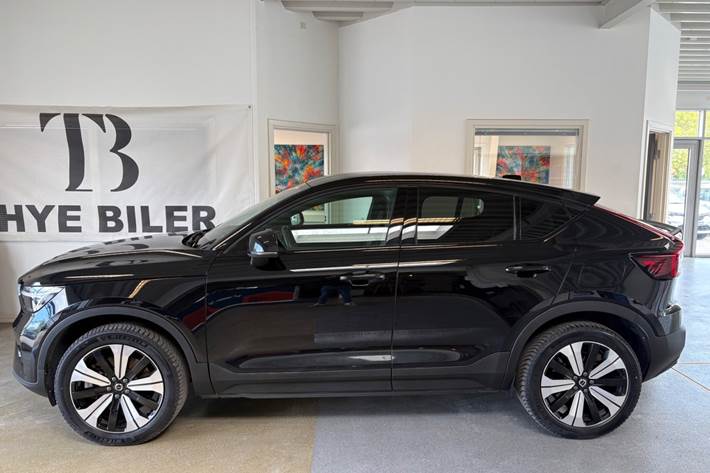 Sort Volvo C40 fra 2023