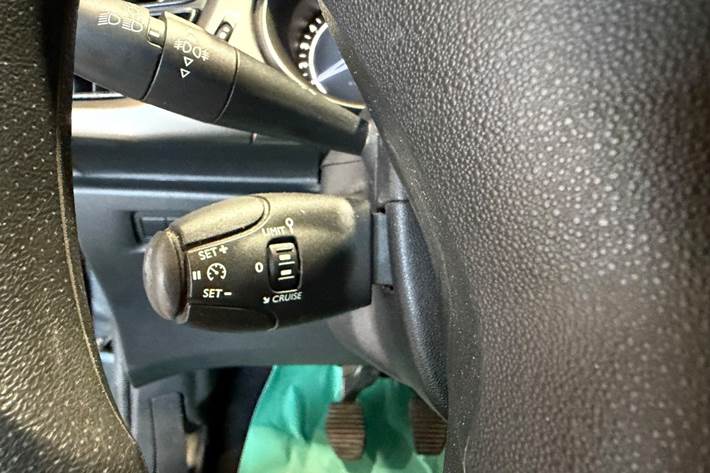 Grå Citroën C3 fra 2015
