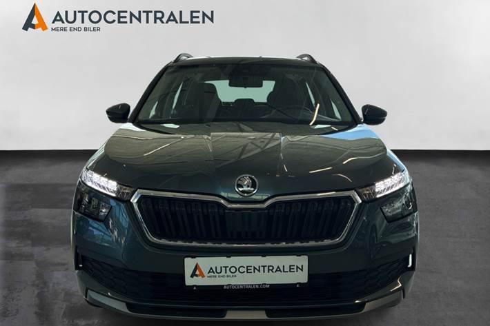 Grå Skoda Kamiq fra 2021