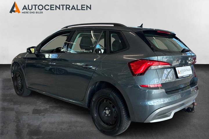 Grå Skoda Kamiq fra 2021