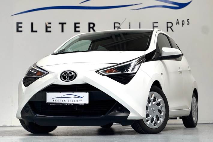 Hvid Toyota Aygo fra 2019