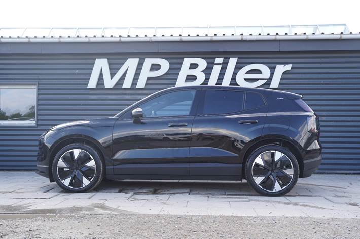 Sort Volvo EX30 fra 2025