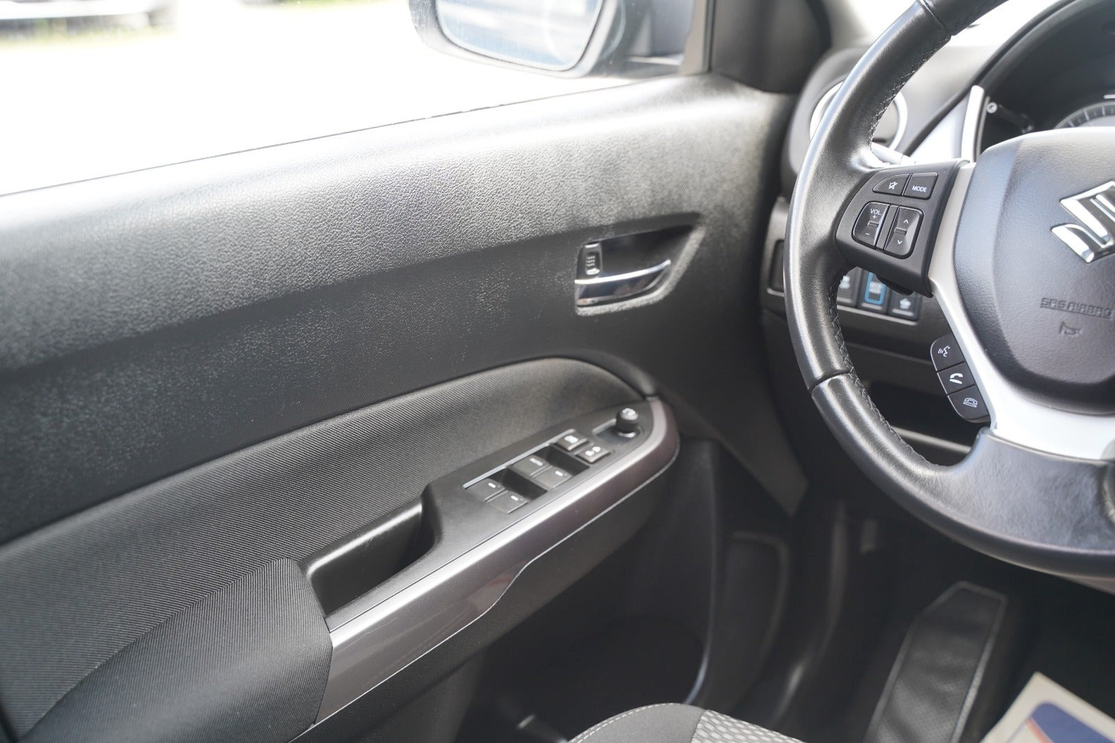 Sort Suzuki Vitara fra 2022