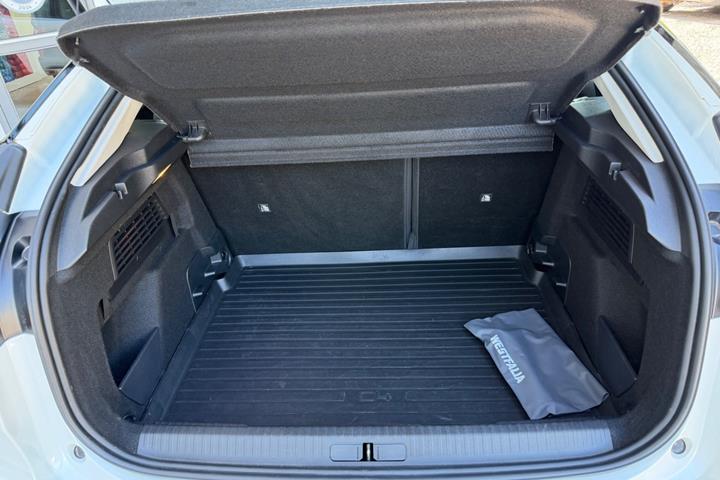 Hvid Citroën C4 fra 2023