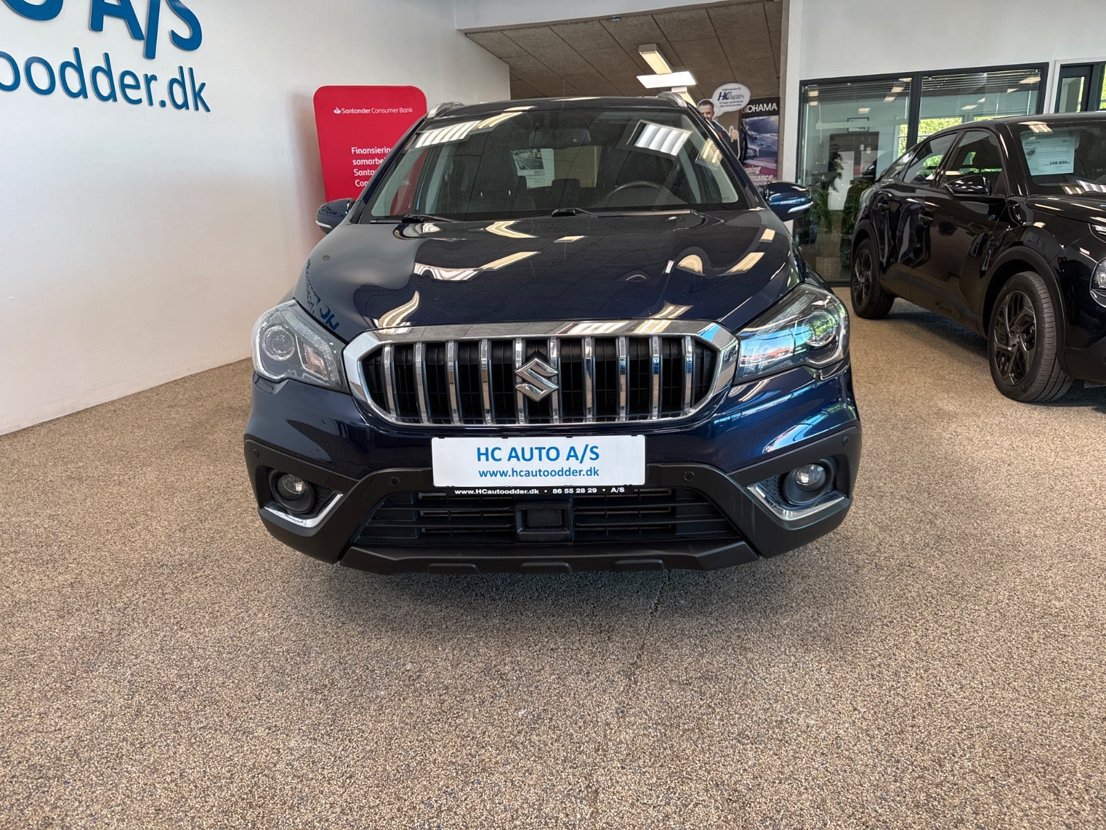Blå Suzuki S-Cross fra 2021