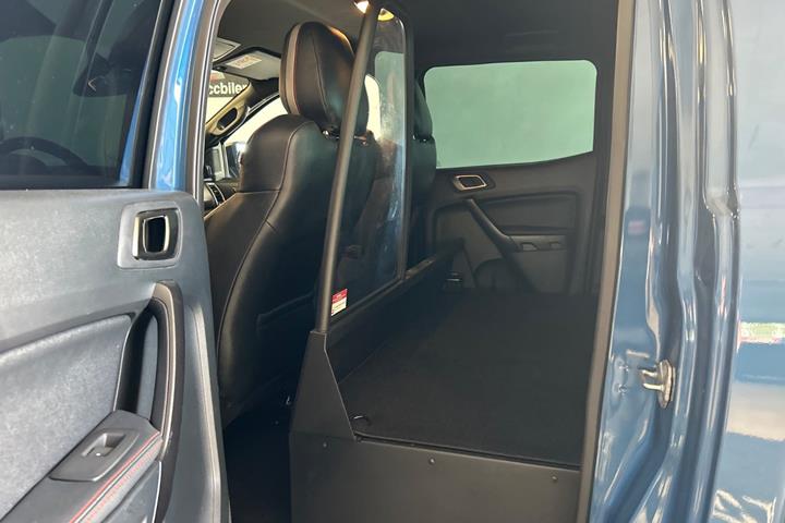 Blå Ford Ranger fra 2022