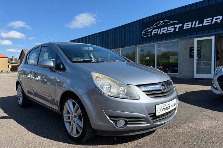 undefined Opel Corsa fra 2008 set udefra