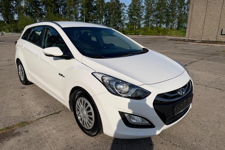 undefined Hyundai i30 fra 2013 set udefra