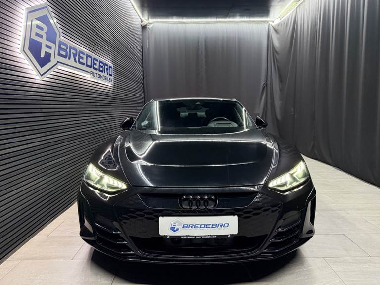 Audi e-tron GT quattro