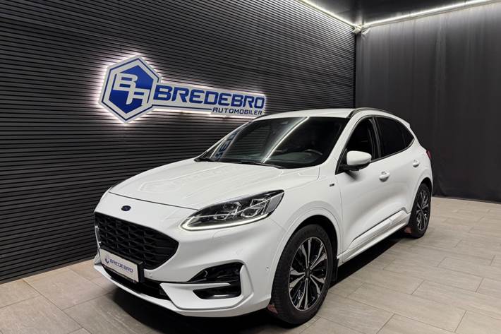 Hvid Ford Kuga fra 2021
