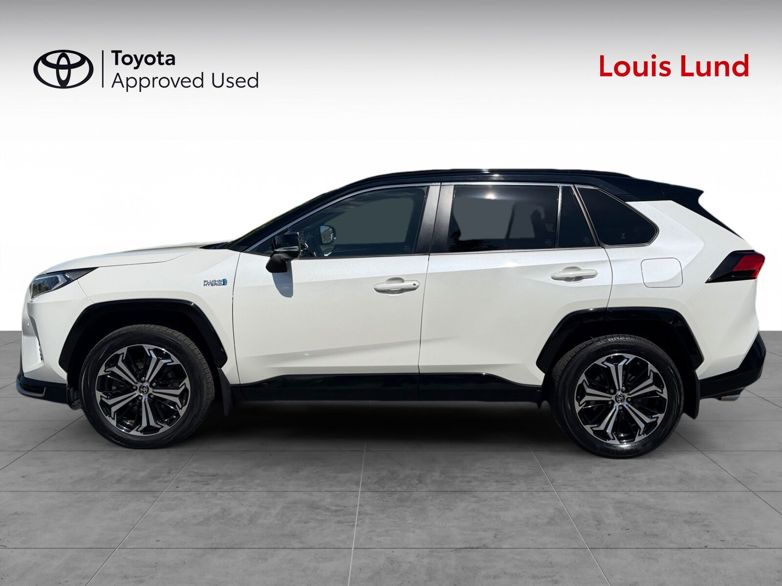 Hvid Toyota RAV4 Plug-in fra 2021