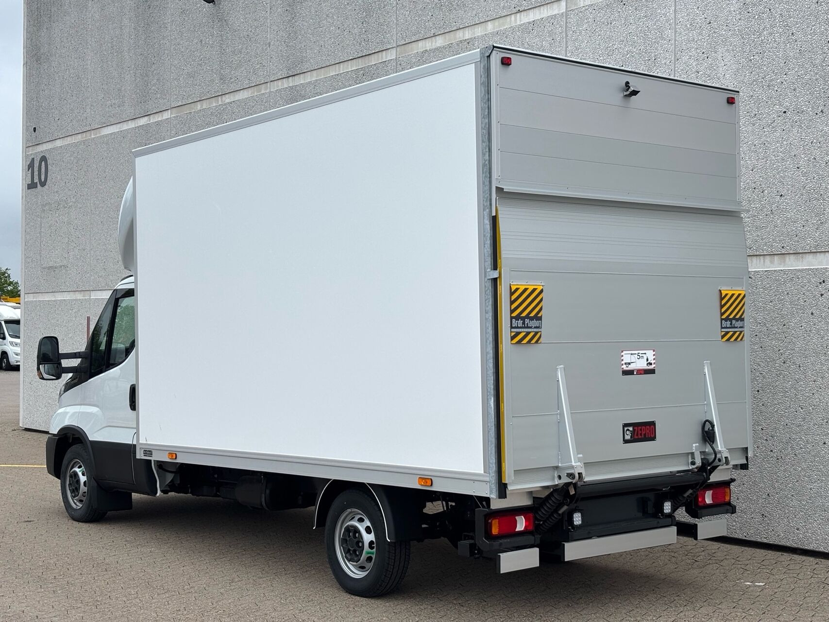 Hvid Iveco Daily fra 2026