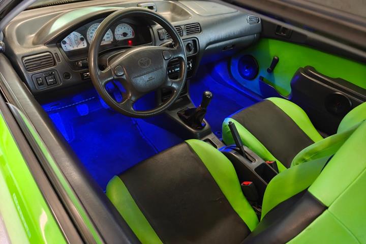 undefined Toyota Paseo fra 1996 set indefra