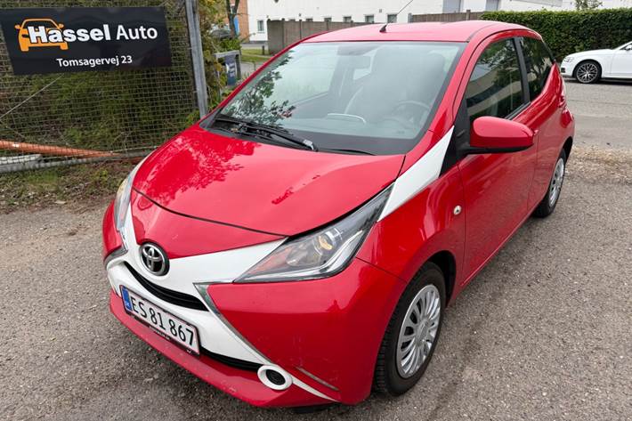 Grøn Toyota Aygo fra 2015
