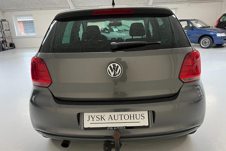 Grå VW Polo fra 2014