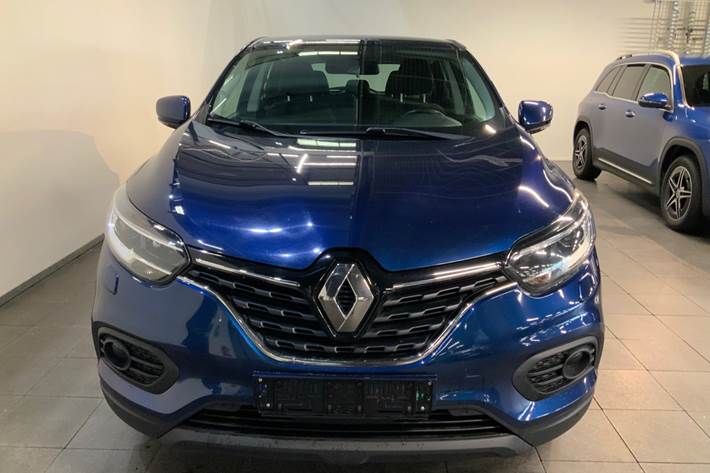 Blå Renault Kadjar fra 2019