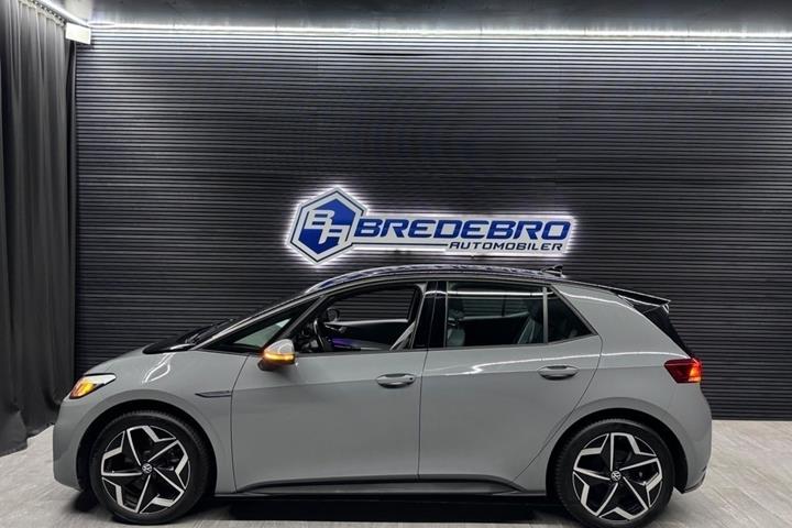 Grå VW ID.3 fra 2022
