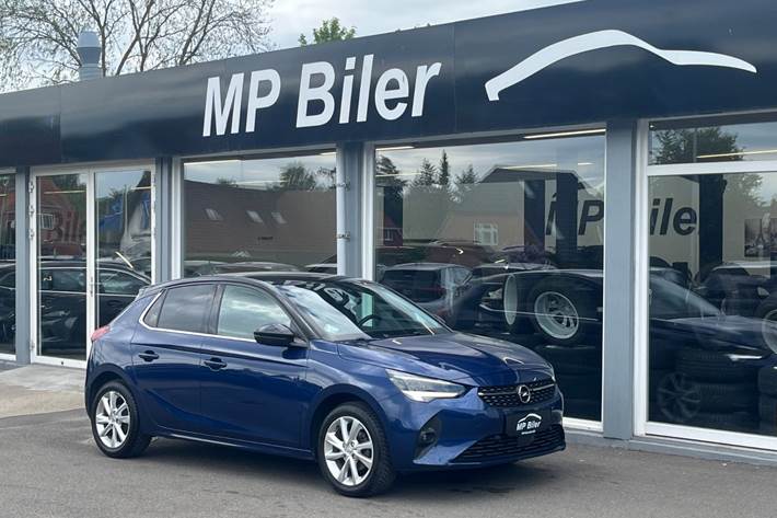 Blå Opel Corsa fra 2021