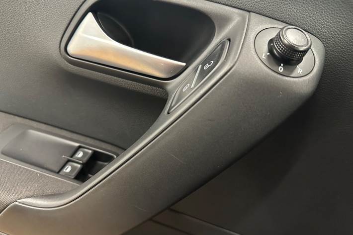 Blå VW Polo fra 2017