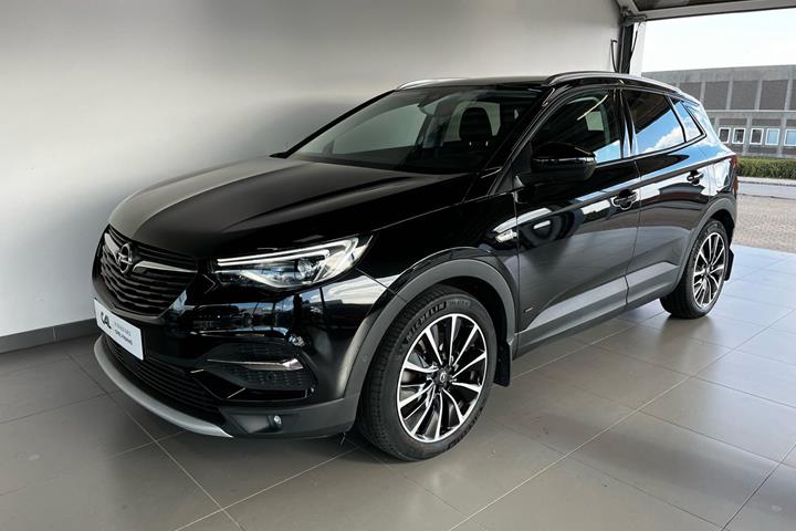 Sort Opel Grandland X fra 2021