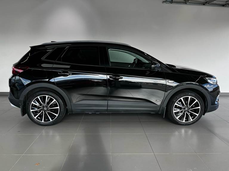 Opel Grandland X 1,6 Hybrid Cosmo Prestige aut.